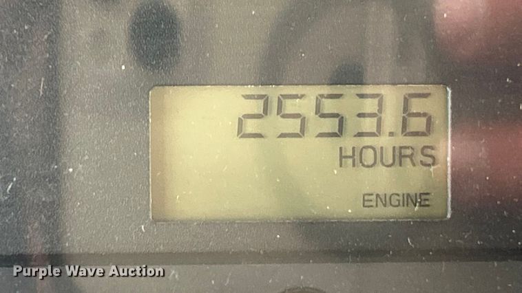 image for item ET7000 2009 Freightliner M2 refrigerated truck