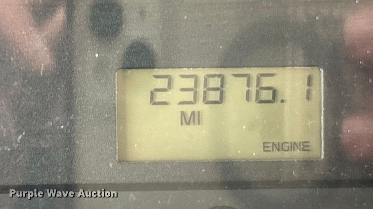 image for item ET7000 2009 Freightliner M2 refrigerated truck