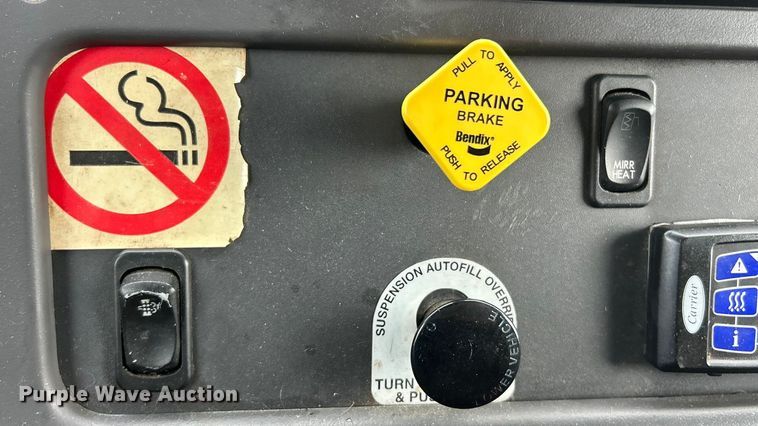 image for item ET7000 2009 Freightliner M2 refrigerated truck