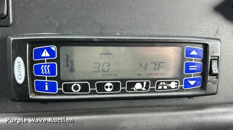 image for item ET7000 2009 Freightliner M2 refrigerated truck