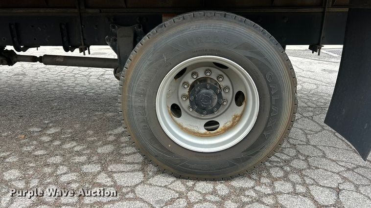 image for item ET7000 2009 Freightliner M2 refrigerated truck