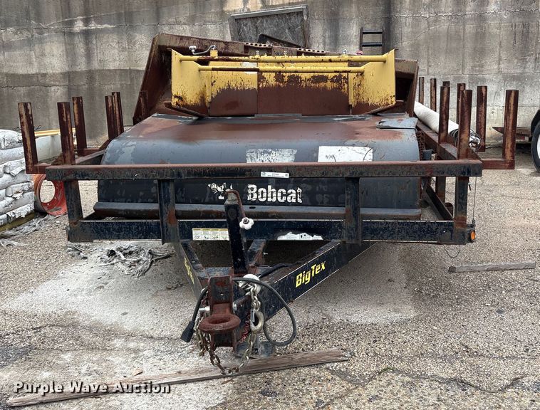 image for item ET7357 2012 Big Tex 14PI-20BK5FUR equipment trailer