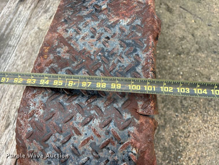 image for item ET7358 2011 Big Tex 14TL22BK tilt deck equipment trailer