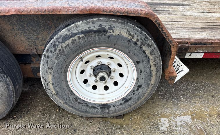 image for item ET7358 2011 Big Tex 14TL22BK tilt deck equipment trailer