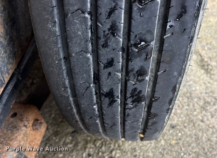 image for item ET7358 2011 Big Tex 14TL22BK tilt deck equipment trailer