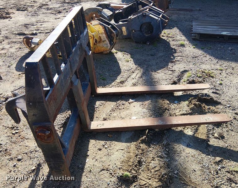 image for item EU2612 2015 Paladin 216559GT forks