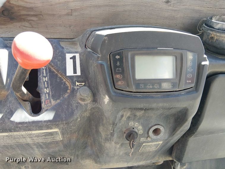 image for item EU2627 2016 Kubota X1140 utility vehicle