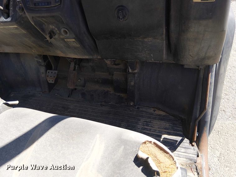 image for item EU2627 2016 Kubota X1140 utility vehicle