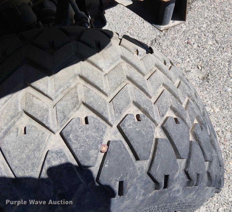 image for item EU2627 2016 Kubota X1140 utility vehicle