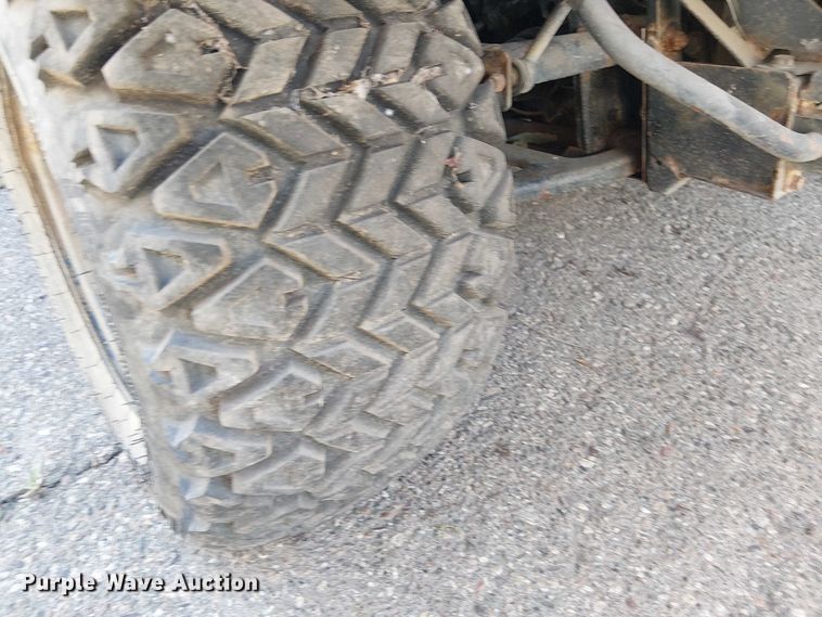 image for item EU2627 2016 Kubota X1140 utility vehicle