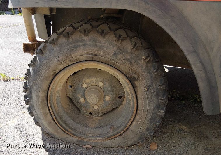 image for item EU2628 Kubota RTV1140 utility vehicle