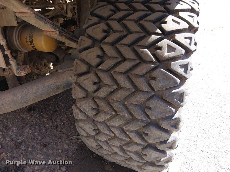 image for item EU2628 Kubota RTV1140 utility vehicle