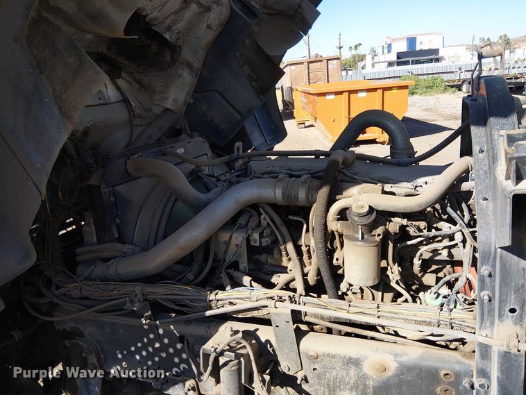 image for item EU2632 2004 GMC T-series street sweeper truck