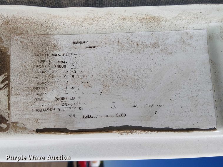 image for item EU2633 2004 GMC T-series street sweeper truck