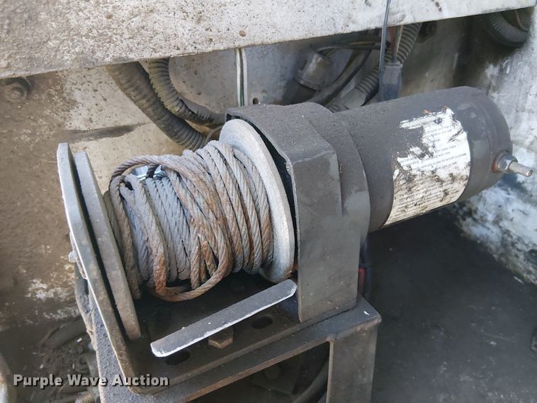 image for item EU2637 2008 Dodge Ram 3500 utility bed pickup truck