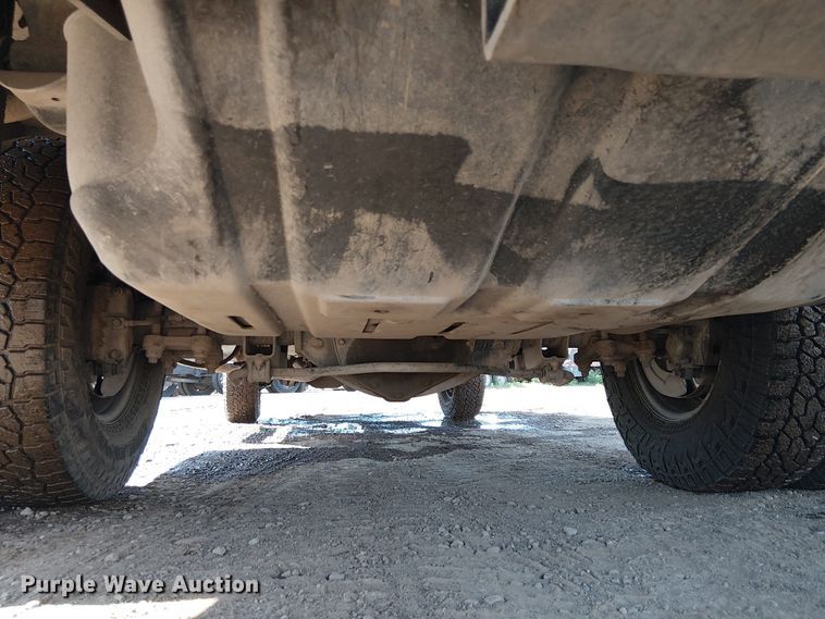 image for item EU2637 2008 Dodge Ram 3500 utility bed pickup truck