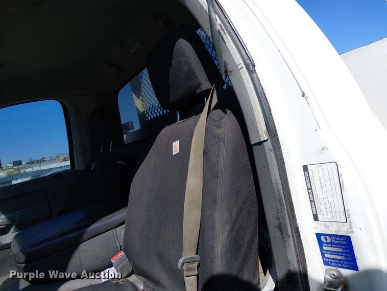 image for item EU2637 2008 Dodge Ram 3500 utility bed pickup truck