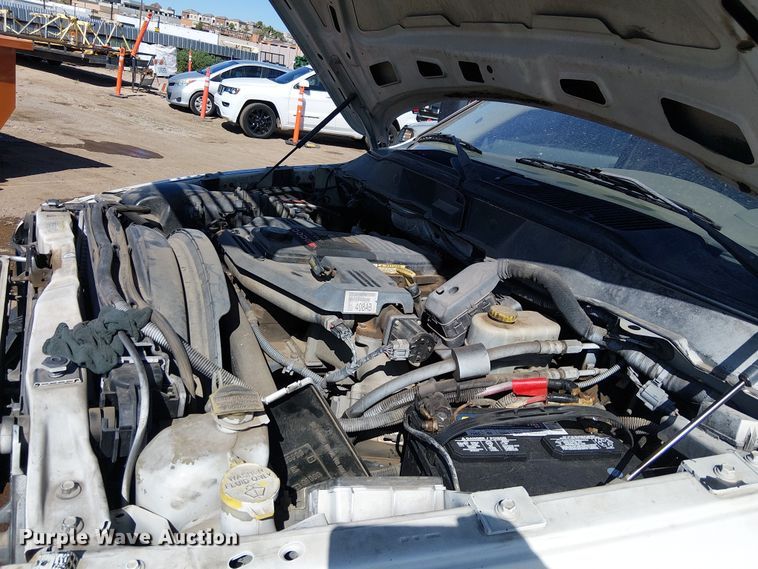 image for item EU2637 2008 Dodge Ram 3500 utility bed pickup truck