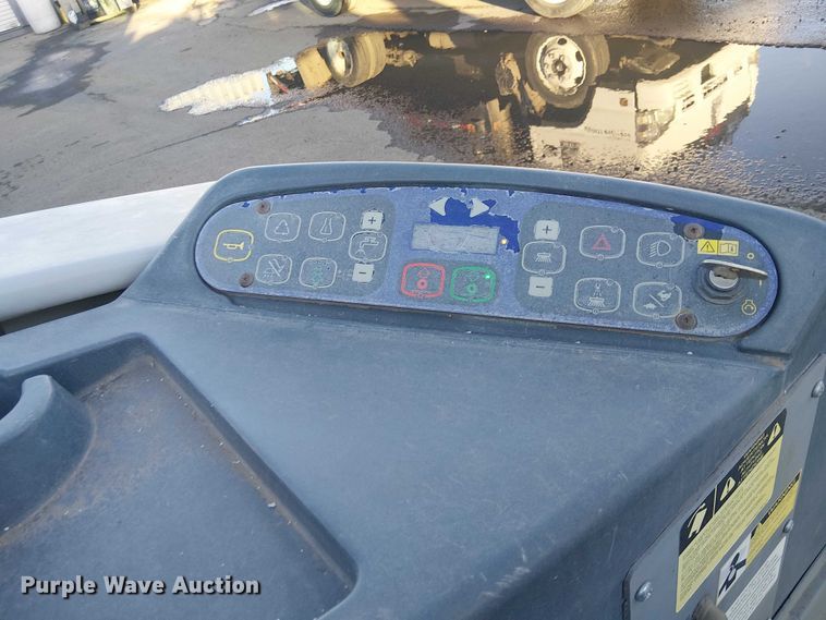 image for item EU2641 2016 NILFISK SC8000 sweeper