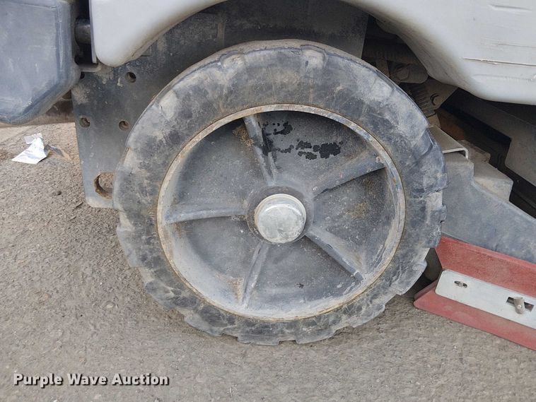 image for item EU2641 2016 NILFISK SC8000 sweeper