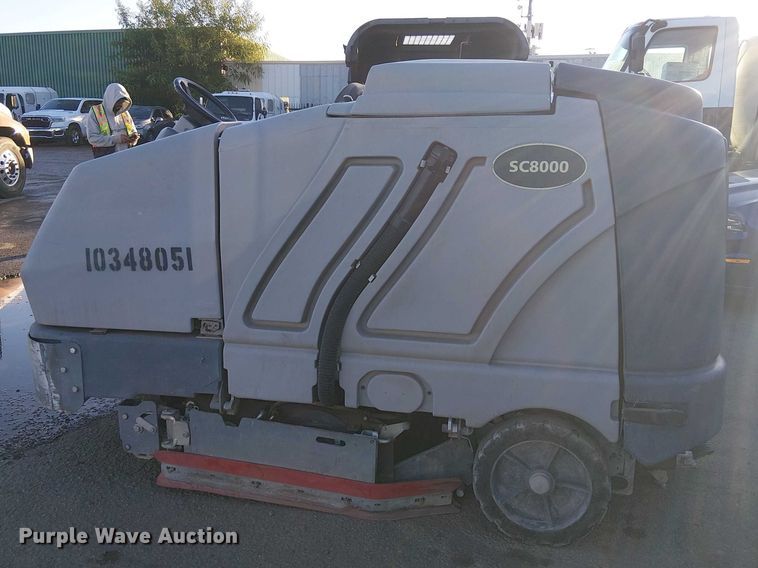 image for item EU2642 2016 NILFISK SC8000 sweeper