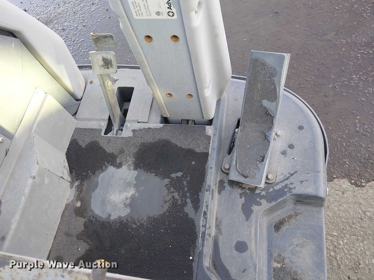 image for item EU2642 2016 NILFISK SC8000 sweeper