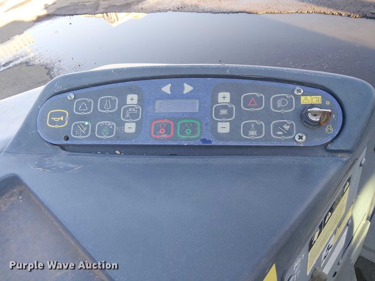 image for item EU2642 2016 NILFISK SC8000 sweeper