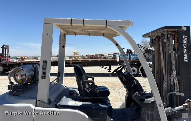 image for item EU4895 2016 UniCarriers PF80YLP forklift