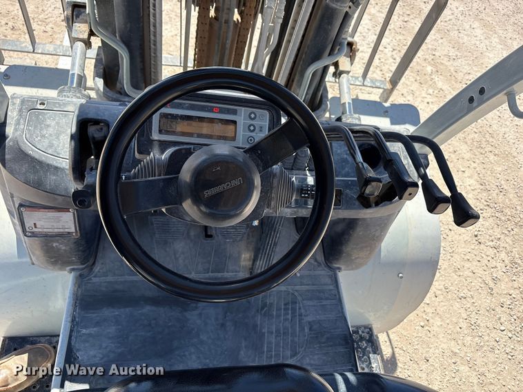 image for item EU4895 2016 UniCarriers PF80YLP forklift