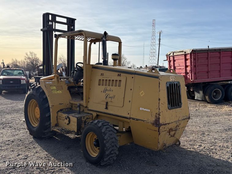 image for item EU4900 Mastercraft MC0811126 forklift