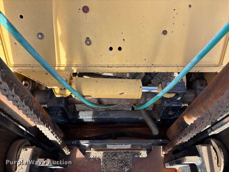 image for item EU4900 Mastercraft MC0811126 forklift