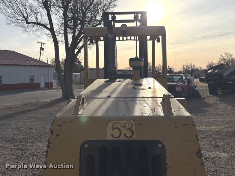 image for item EU4900 Mastercraft MC0811126 forklift