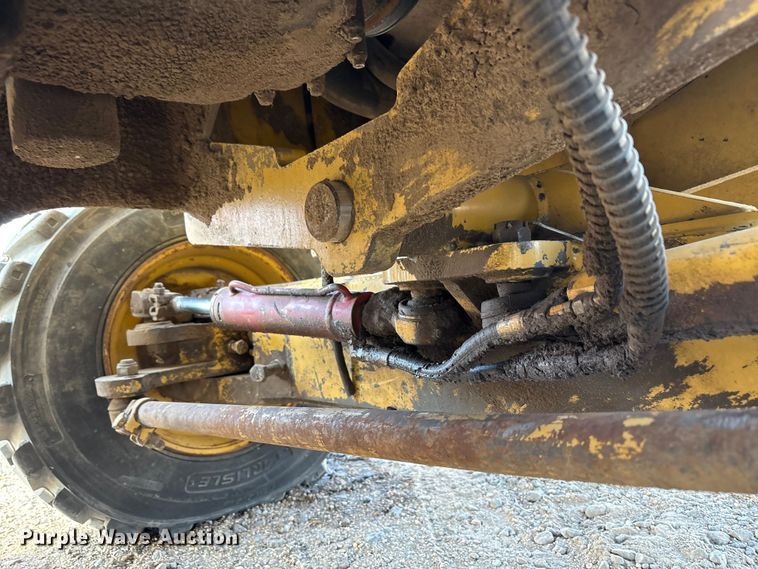 image for item EU4900 Mastercraft MC0811126 forklift