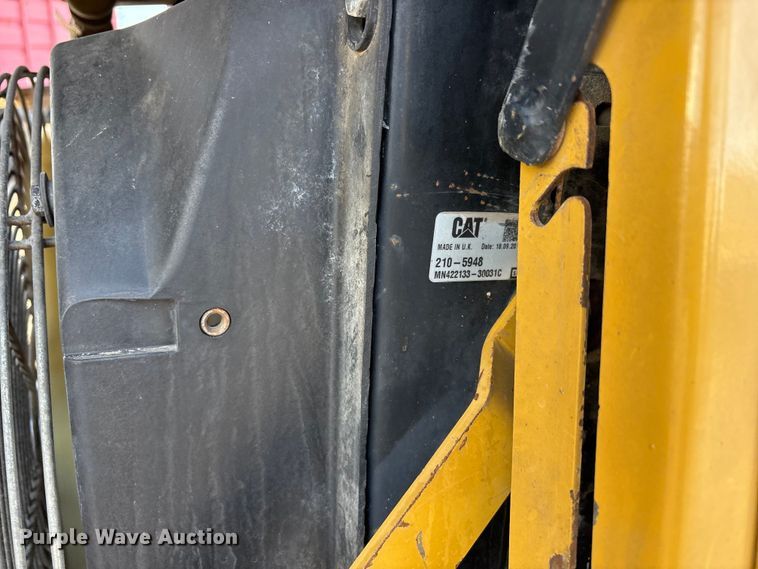 image for item EU4900 Mastercraft MC0811126 forklift