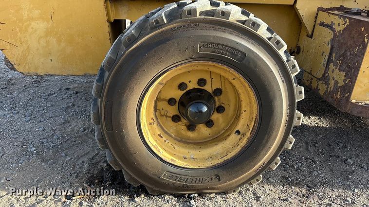 image for item EU4900 Mastercraft MC0811126 forklift