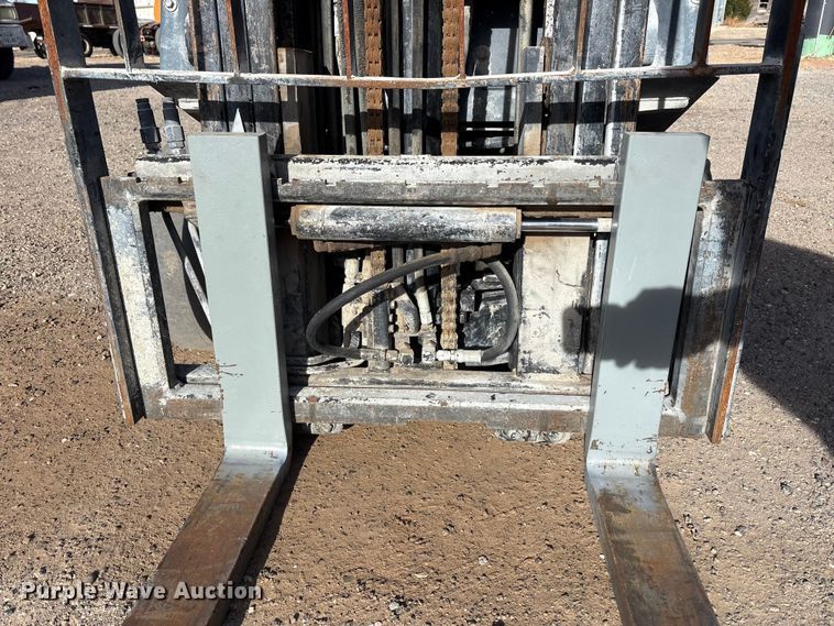 image for item EU4902 Toyota 30-5FBCHU25 forklift