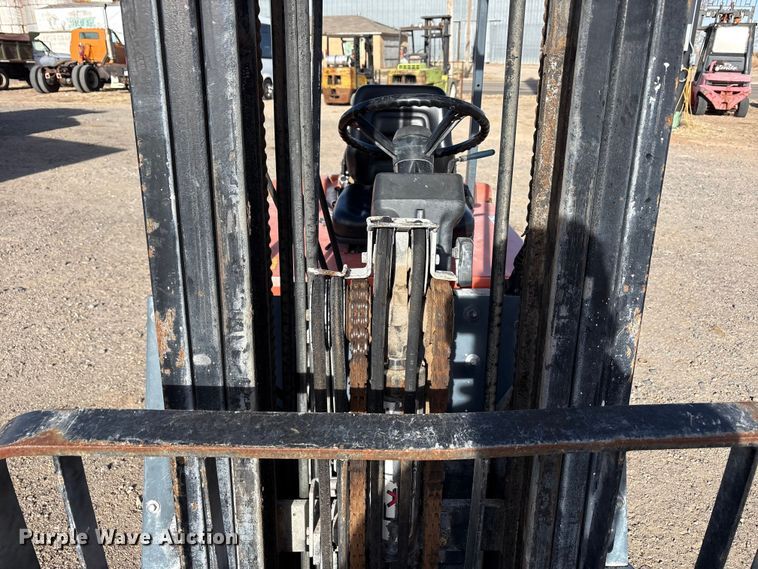 image for item EU4902 Toyota 30-5FBCHU25 forklift