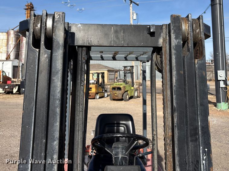 image for item EU4902 Toyota 30-5FBCHU25 forklift