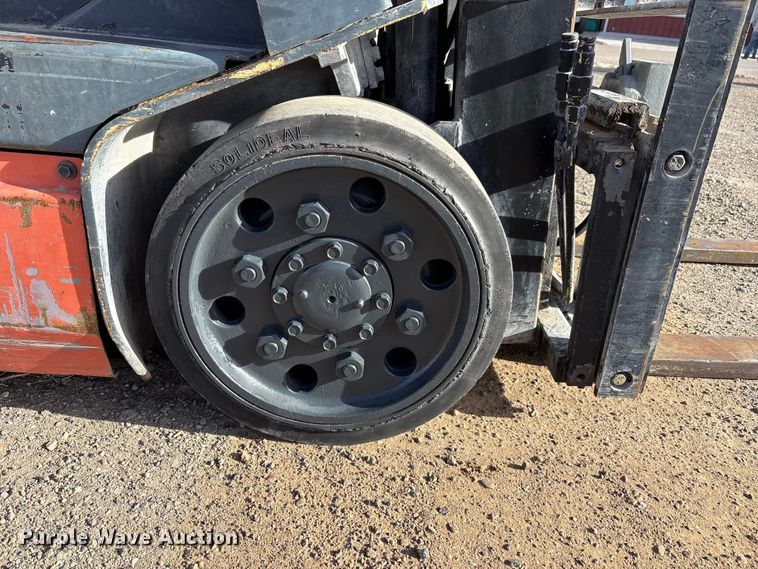 image for item EU4902 Toyota 30-5FBCHU25 forklift