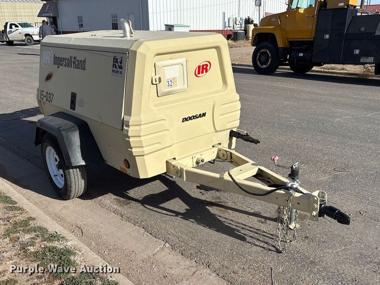 image for item EU4903 2004 Ingersoll Rand P184JD generator