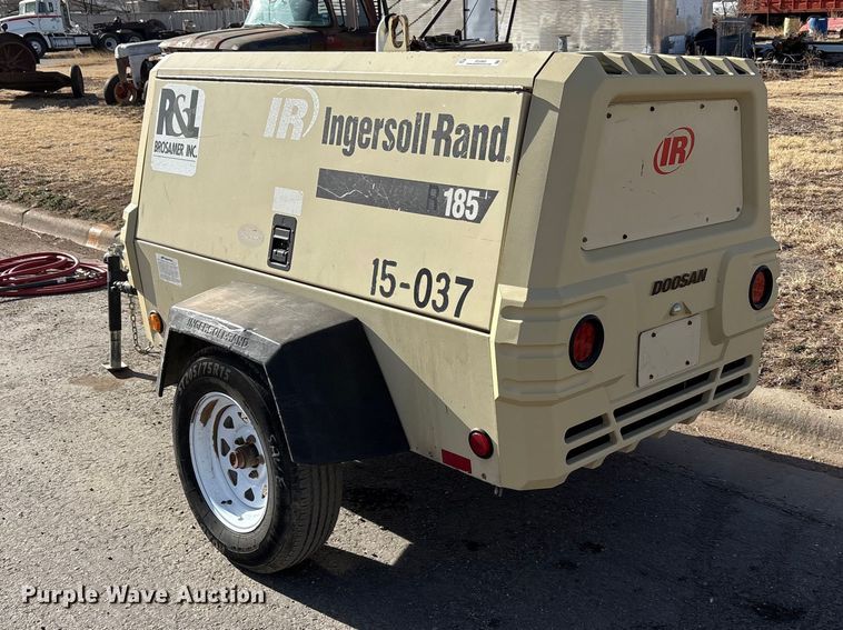 image for item EU4903 2004 Ingersoll Rand P184JD generator