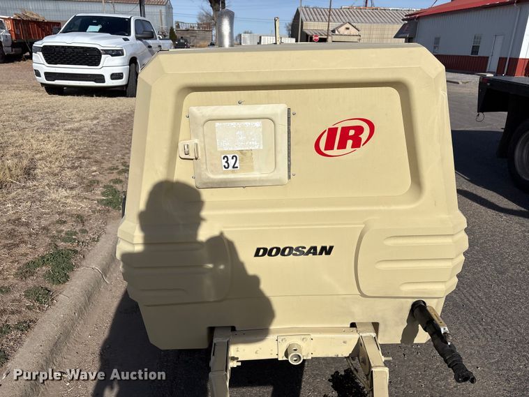 image for item EU4903 2004 Ingersoll Rand P184JD generator