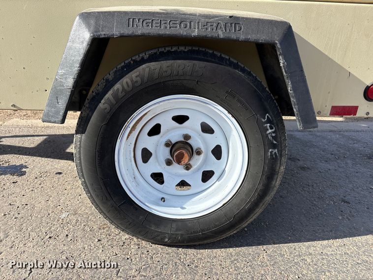 image for item EU4903 2004 Ingersoll Rand P184JD generator