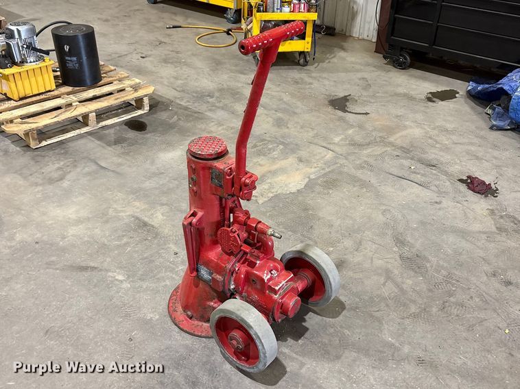 image for item EU4904 Duff-Norton Company 528 50 ton jack