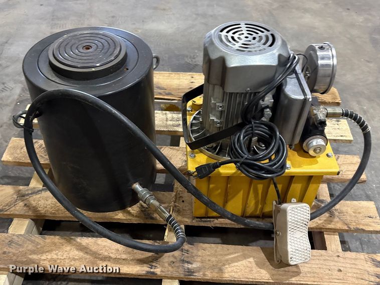 image for item EU4906 Hydrafore hydraulic press