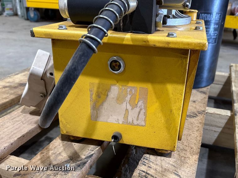 image for item EU4906 Hydrafore hydraulic press