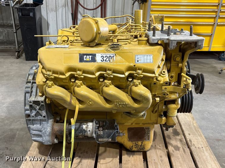 image for item EU4907 Caterpillar 3208 engine