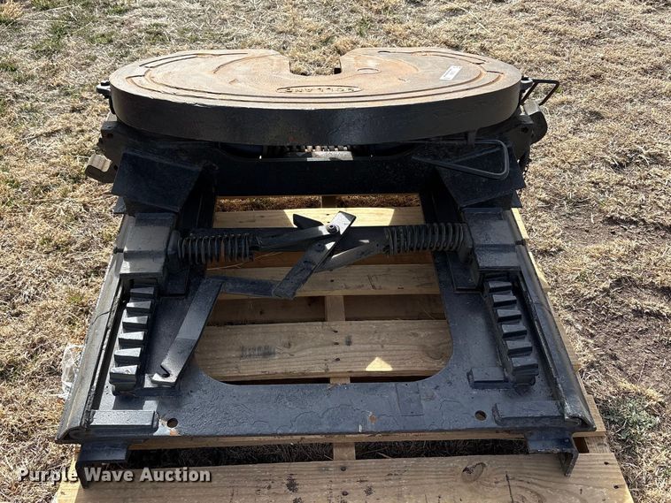 image for item EU4909 Truck parts