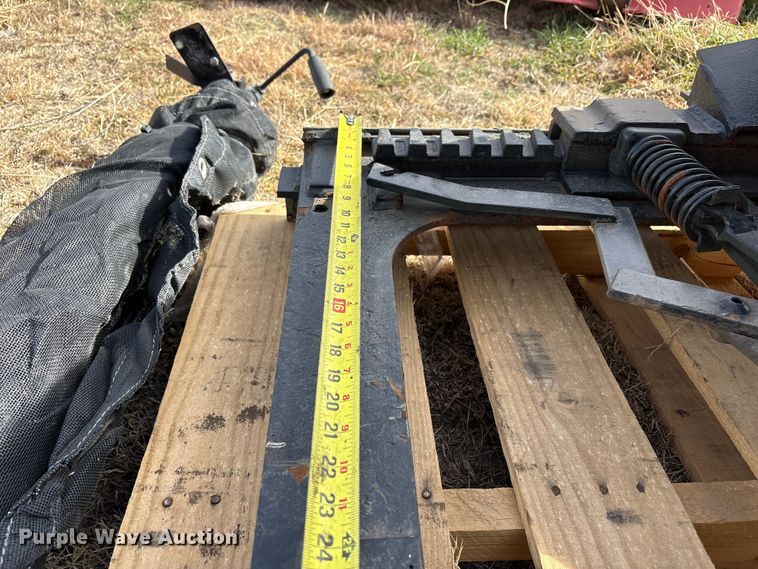 image for item EU4909 Truck parts