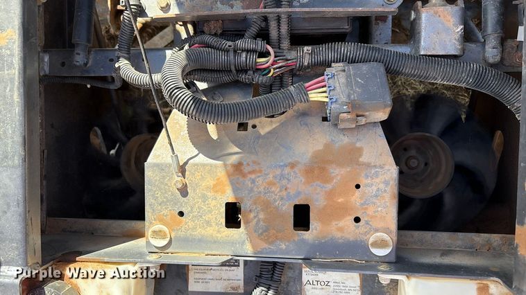 image for item EU4913 2021 Altoz 1055125 ZTR lawn mower